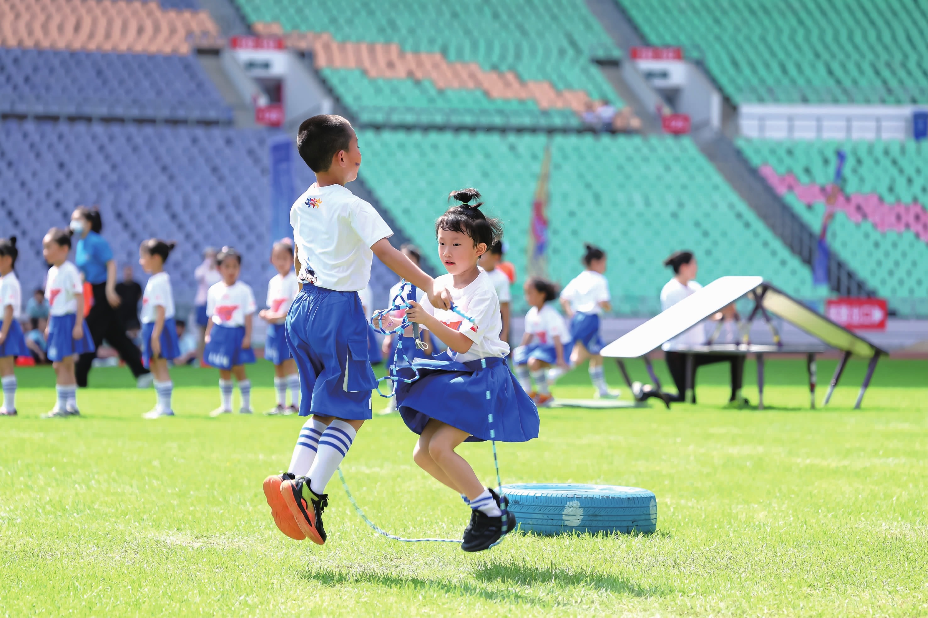 [综合]国家现代五项队新外教亮相冠军赛