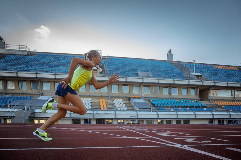 [NBA]湖人众星齐发挥 老友重聚“不客气”