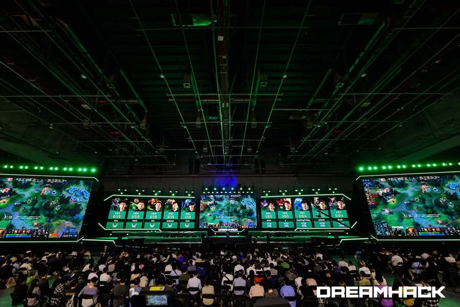 巴萨包揽前 巴萨包揽前